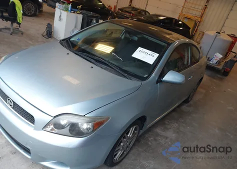 2007 Scion Tc из США, поврежденный, VIN JTKDE167470216403